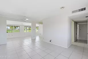 10426 W Sun City Blvd, Sun City, AZ 85351 - Photo 9