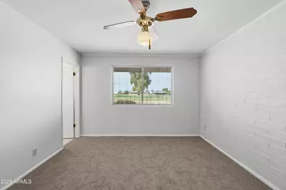 10426 W Sun City Boulevard, Sun City, AZ 85351 - Photo 19