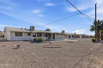 10426 W Sun City Boulevard, Sun City, AZ 85351 - Photo 27