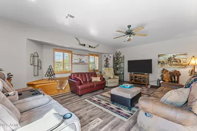 56031 N Vulture Mine Road, Wickenburg, AZ 85390 - Photo 29