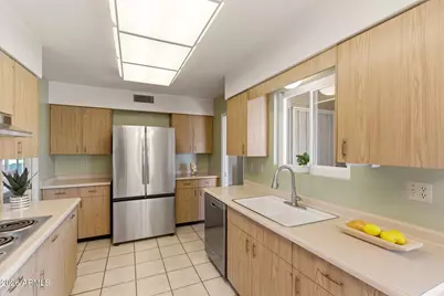 10894 W Clair Drive, Sun City, AZ 85351 - Photo 13