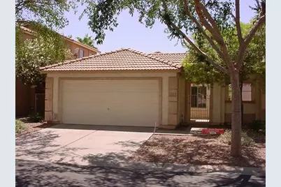 66 S Pepperwood Place, Chandler, AZ  - Photo 1