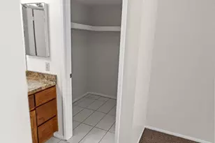 850 S River Dr, Tempe, AZ 85281 - Photo 27