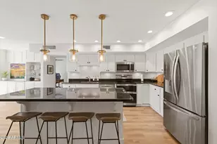 8167 E Del Caverna Dr, Scottsdale, AZ 85258 - Photo 13