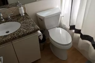 7675 E McDonald Dr, Scottsdale, AZ 85250 - Photo 17