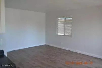 483 E 10th Avenue #Apt C, Apache Junction, AZ 85119 - Photo 3