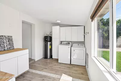 8731 E Jackrabbit Road, Scottsdale, AZ 85250 - Photo 37