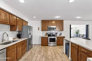 8731 E Jackrabbit Rd, Scottsdale, AZ 85250 - Photo 21