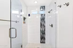 8731 E Jackrabbit Rd, Scottsdale, AZ 85250 - Photo 29