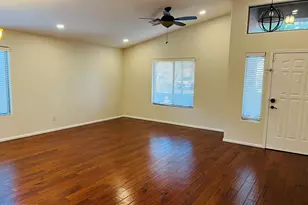 2823 E Questa Dr, Phoenix, AZ 85024 - Photo 9