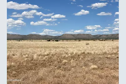 3889 W Onyx Road #171, Paulden, AZ 86334 - Photo 1