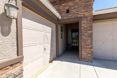 1697 N 160th Avenue, Goodyear, AZ 85395 - Photo 3