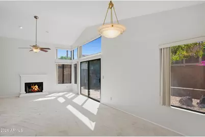 37 E Greentree Drive, Tempe, AZ 85284 - Photo 9