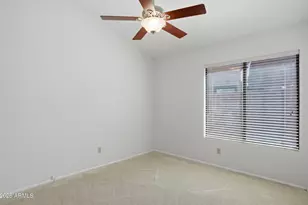 37 E Greentree Dr, Tempe, AZ 85284 - Photo 23