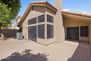 37 E Greentree Dr, Tempe, AZ 85284 - Photo 27