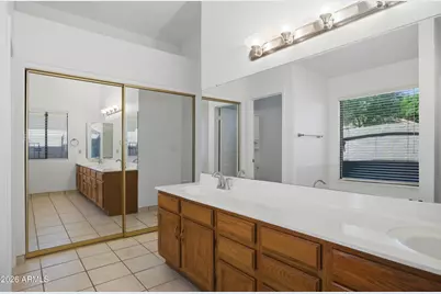 37 E Greentree Drive, Tempe, AZ 85284 - Photo 19