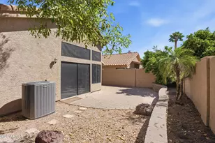 37 E Greentree Dr, Tempe, AZ 85284 - Photo 29