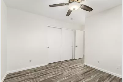 8821 W Loma Lane, Peoria, AZ 85345 - Photo 21