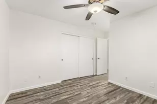 8821 W Loma Ln, Peoria, AZ 85345 - Photo 21