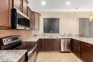 8721 E Lomita Cir, Mesa, AZ 85209 - Photo 11