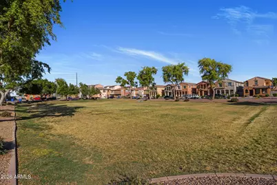 1935 N 78th Drive, Phoenix, AZ 85035 - Photo 5