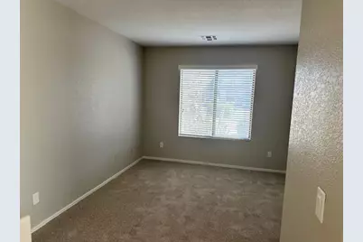 8568 W Hatcher Road, Peoria, AZ 85345 - Photo 15