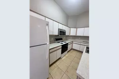 8568 W Hatcher Road, Peoria, AZ 85345 - Photo 9