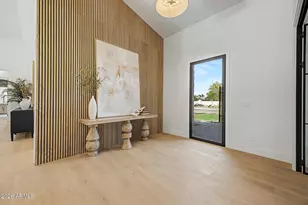 5101 E Laurel Ln, Scottsdale, AZ 85254 - Photo 3