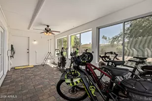 10809 W Palmeras Dr, Sun City, AZ 85373 - Photo 31