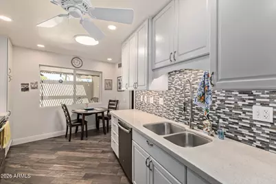 10809 W Palmeras Drive, Sun City, AZ 85373 - Photo 13