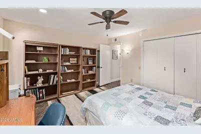 10809 W Palmeras Drive, Sun City, AZ 85373 - Photo 23