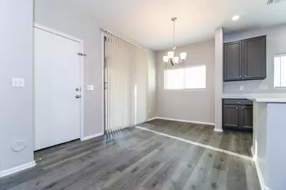 10911 W Mariposa Drive, Phoenix, AZ 85037 - Photo 7