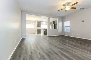 10911 W Mariposa Dr, Phoenix, AZ 85037 - Photo 5