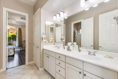 1724 W Steinway Drive, Phoenix, AZ 85041 - Photo 41