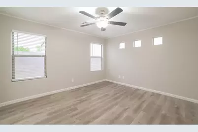 7409 S 37th Glen, Phoenix, AZ 85041 - Photo 11