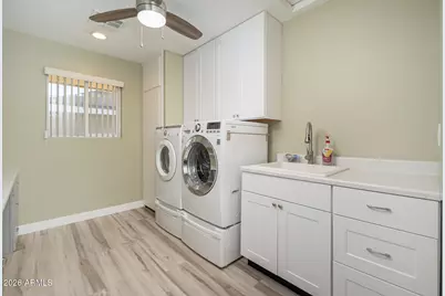 10036 W Bolivar Drive, Sun City, AZ 85351 - Photo 17