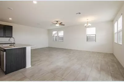 16663 W Sierra Street, Surprise, AZ 85388 - Photo 5