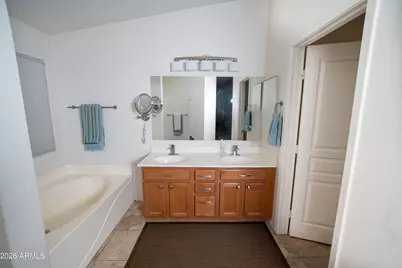 1717 E Beautiful Lane, Phoenix, AZ 85042 - Photo 21