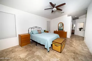 1717 E Beautiful Ln, Phoenix, AZ 85042 - Photo 17