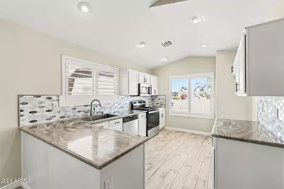 24834 N 36th Drive, Glendale, AZ 85310 - Photo 3