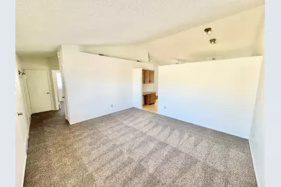 20403 N 31st Avenue, Phoenix, AZ 85027 - Photo 3