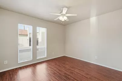 3039 N 38th Street #Unit 1, Phoenix, AZ 85018 - Photo 13