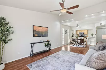 3039 N 38th Street #Unit 1, Phoenix, AZ 85018 - Photo 25