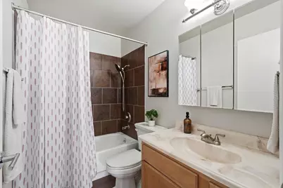 3039 N 38th Street #Unit 1, Phoenix, AZ 85018 - Photo 9