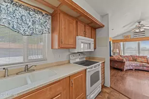 21300 W Outlaw Dr, Congress, AZ 85332 - Photo 13