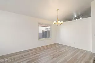 523 W Kelton Ln, Phoenix, AZ 85023 - Photo 3