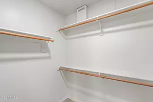 523 W Kelton Ln, Phoenix, AZ 85023 - Photo 17