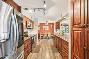 10613 W Burns Dr, Sun City, AZ 85351 - Photo 13