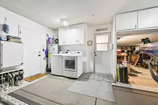 10613 W Burns Dr, Sun City, AZ 85351 - Photo 37