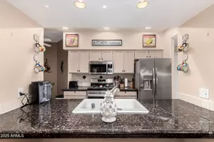 7401 W Arrowhead Clubhouse Dr, Glendale, AZ 85308 - Photo 11